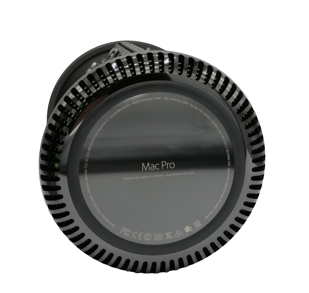 Mac Pro 2013 - Intel Xeon E5 3.5 GHz - FirePro D500 - 16 Go - 256 Go - Neuf 9